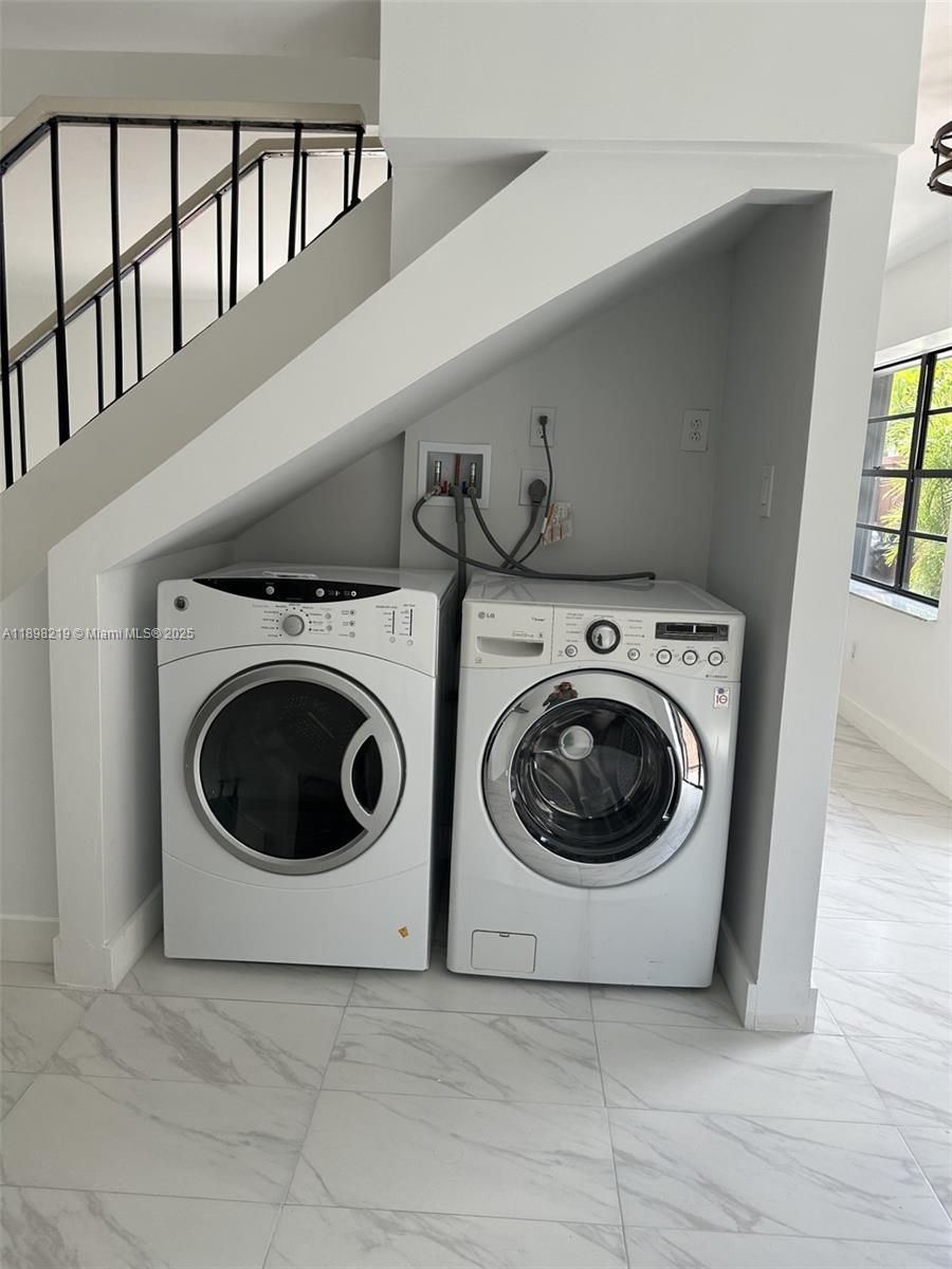 7123 SW 115th Pl B25