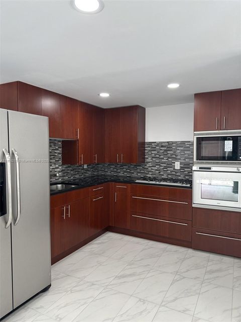 7123 SW 115th Pl B25 Miami FL 33173