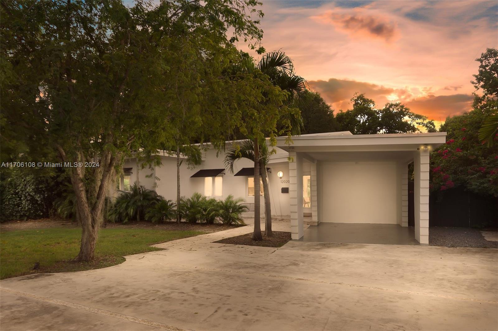 Rental Property at 12020 Ne 5th Ave, Biscayne Park, Miami-Dade County, Florida - Bedrooms: 3 
Bathrooms: 2  - $8,000 MO.