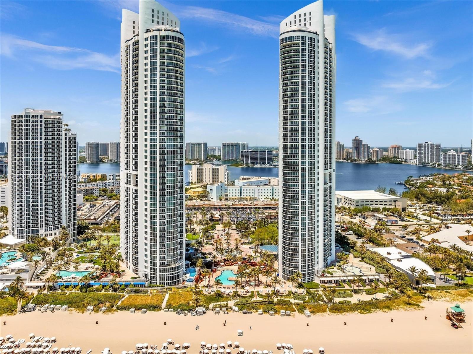 18201 Collins Ave 1502