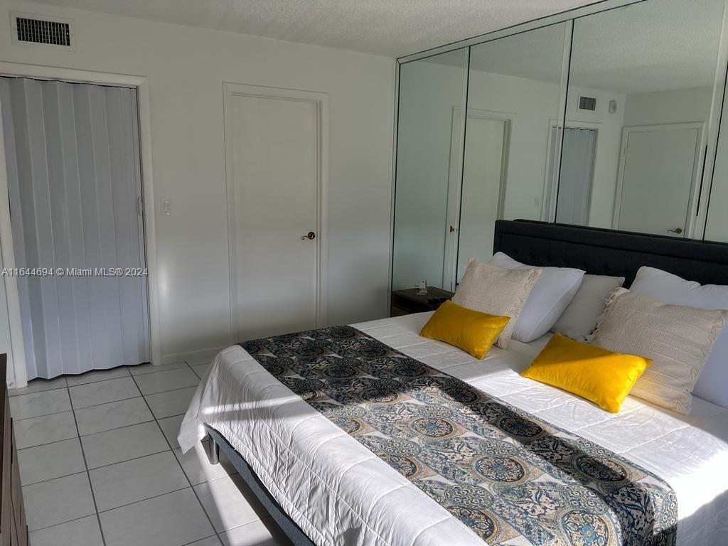 THE ISLES CONDO - Residential Lease