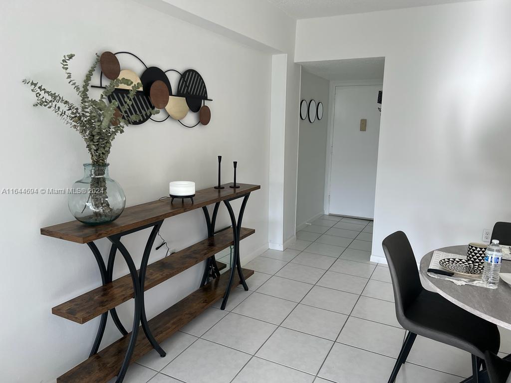 THE ISLES CONDO - Residential Lease