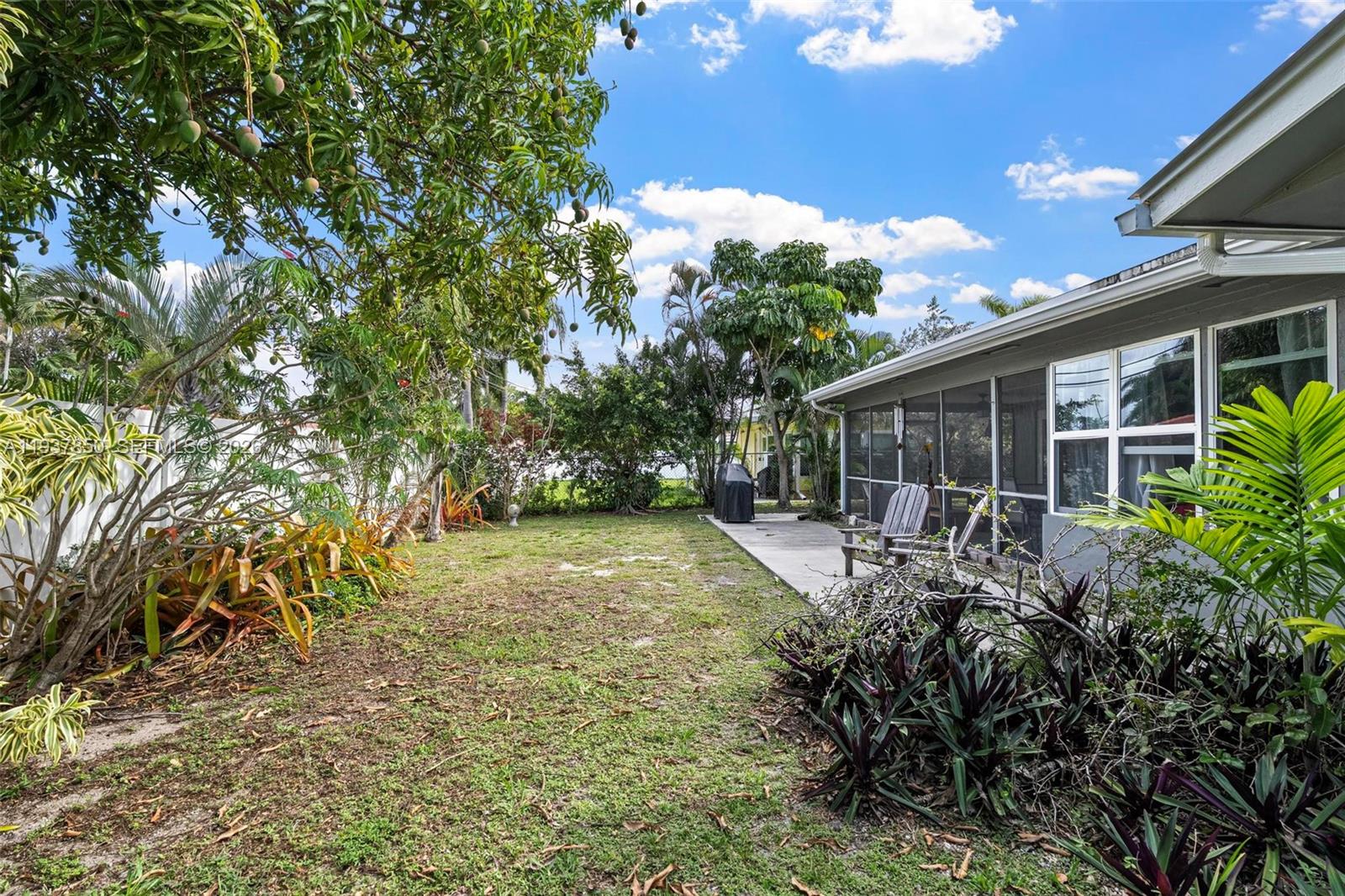 IMPERIAL POINT 3RD SEC - Residential