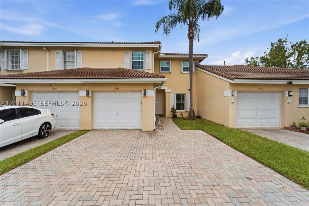 Photo of 5331 NW 89th Ter, Sunrise, FL 33351 (MLS # A12111495)