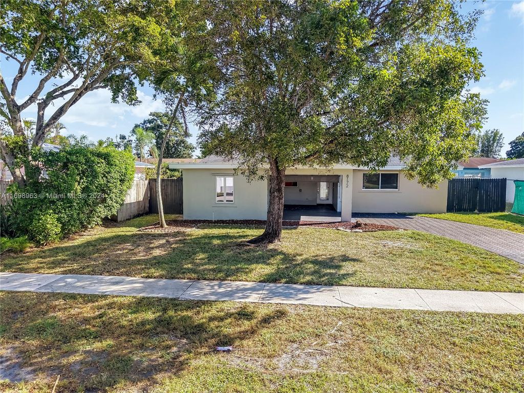 Photo of 8172 NW 67th Ave #8172, Tamarac, FL 33321 (MLS # A11698963)