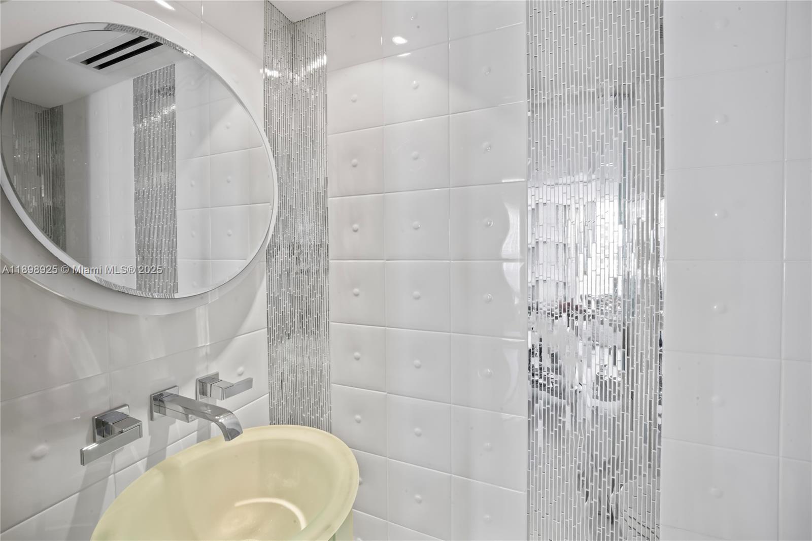 SOUTH POINTE TOWERS CONDO - Residential