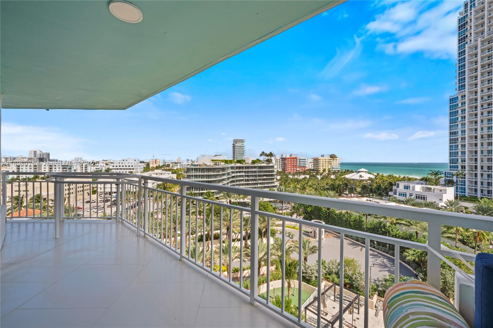 SOUTH POINTE TOWERS CONDO - Residential