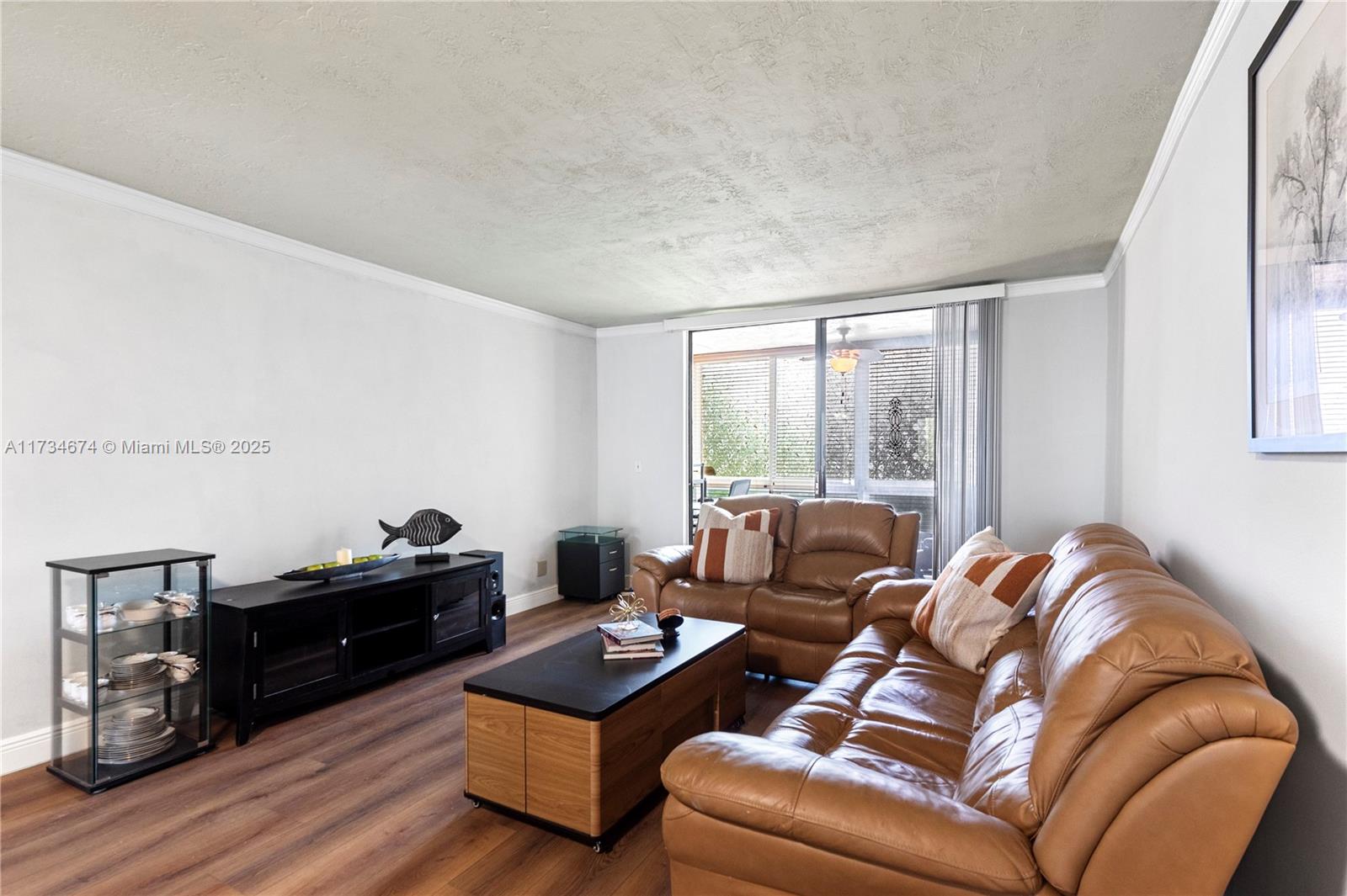 SOMERSET NO FIVE CONDO - Residential