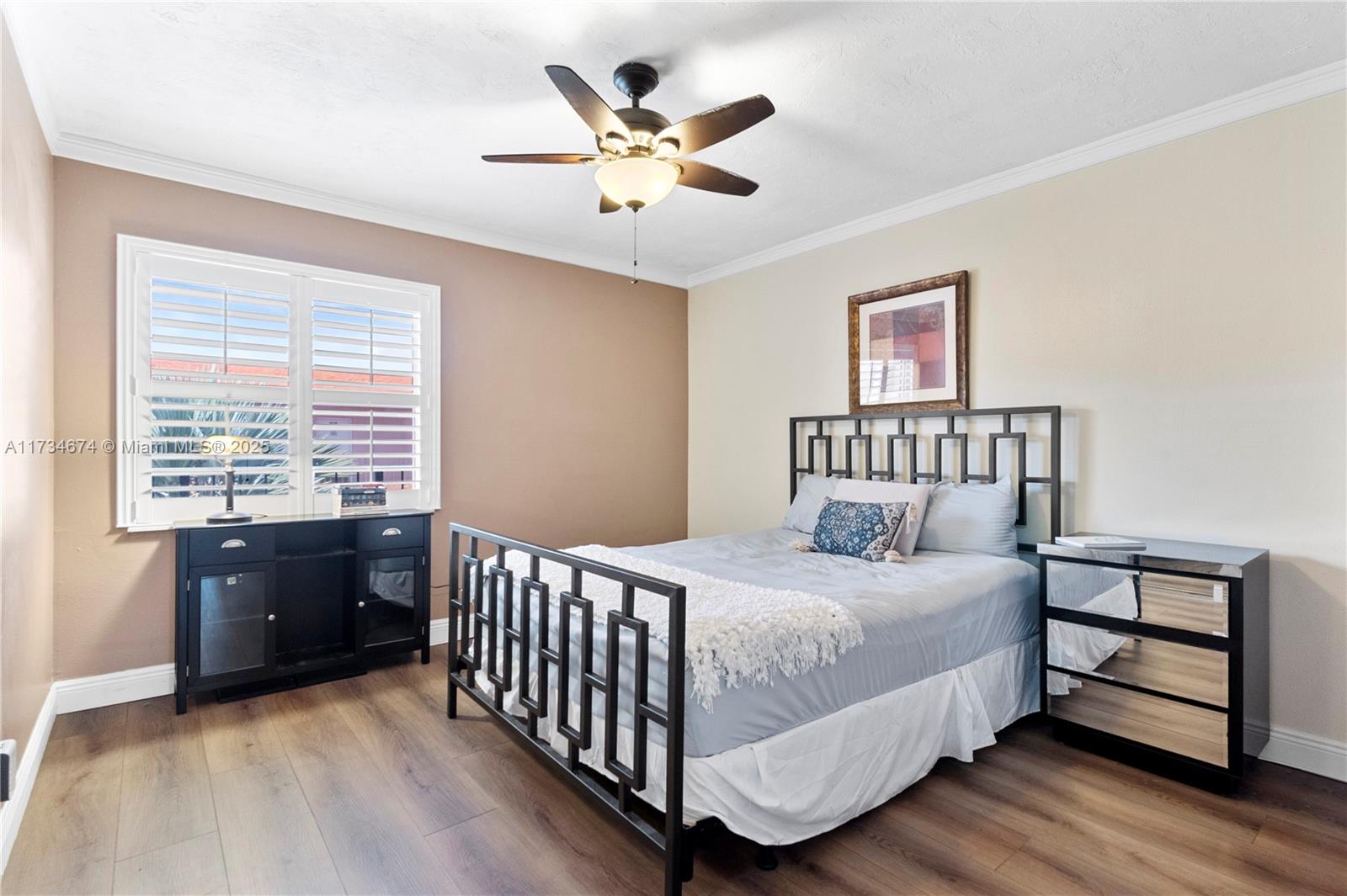 SOMERSET NO FIVE CONDO - Residential