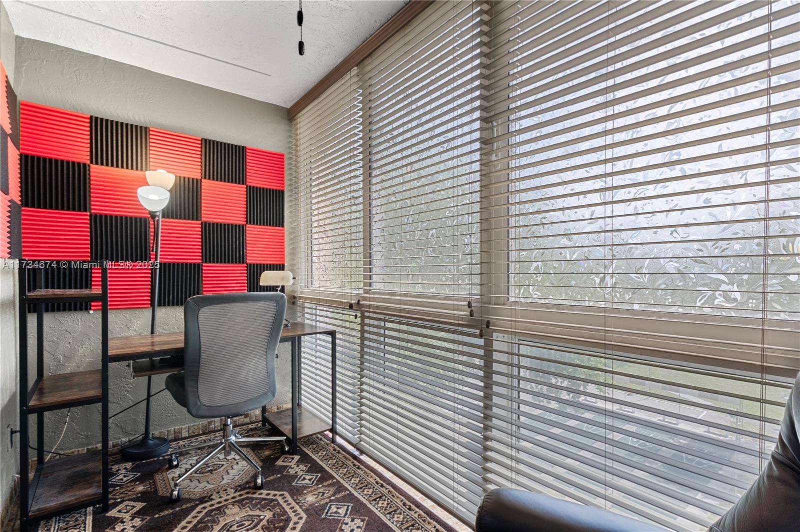 SOMERSET NO FIVE CONDO - Residential