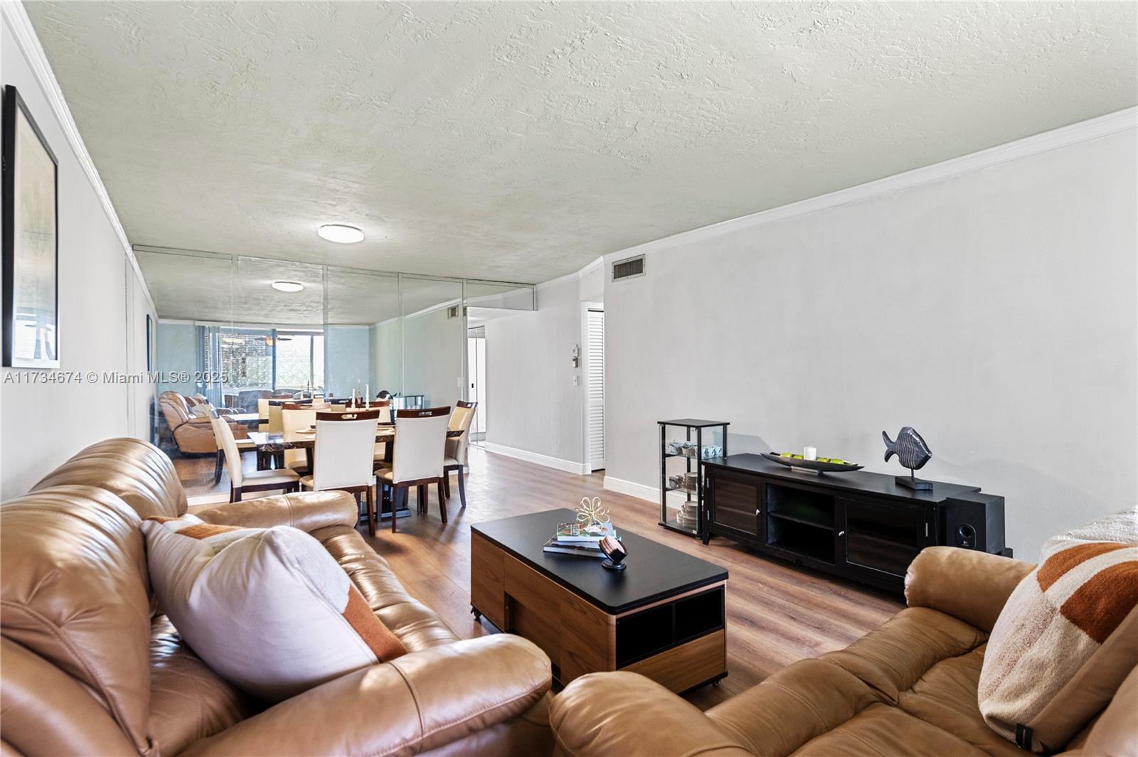 SOMERSET NO FIVE CONDO - Residential