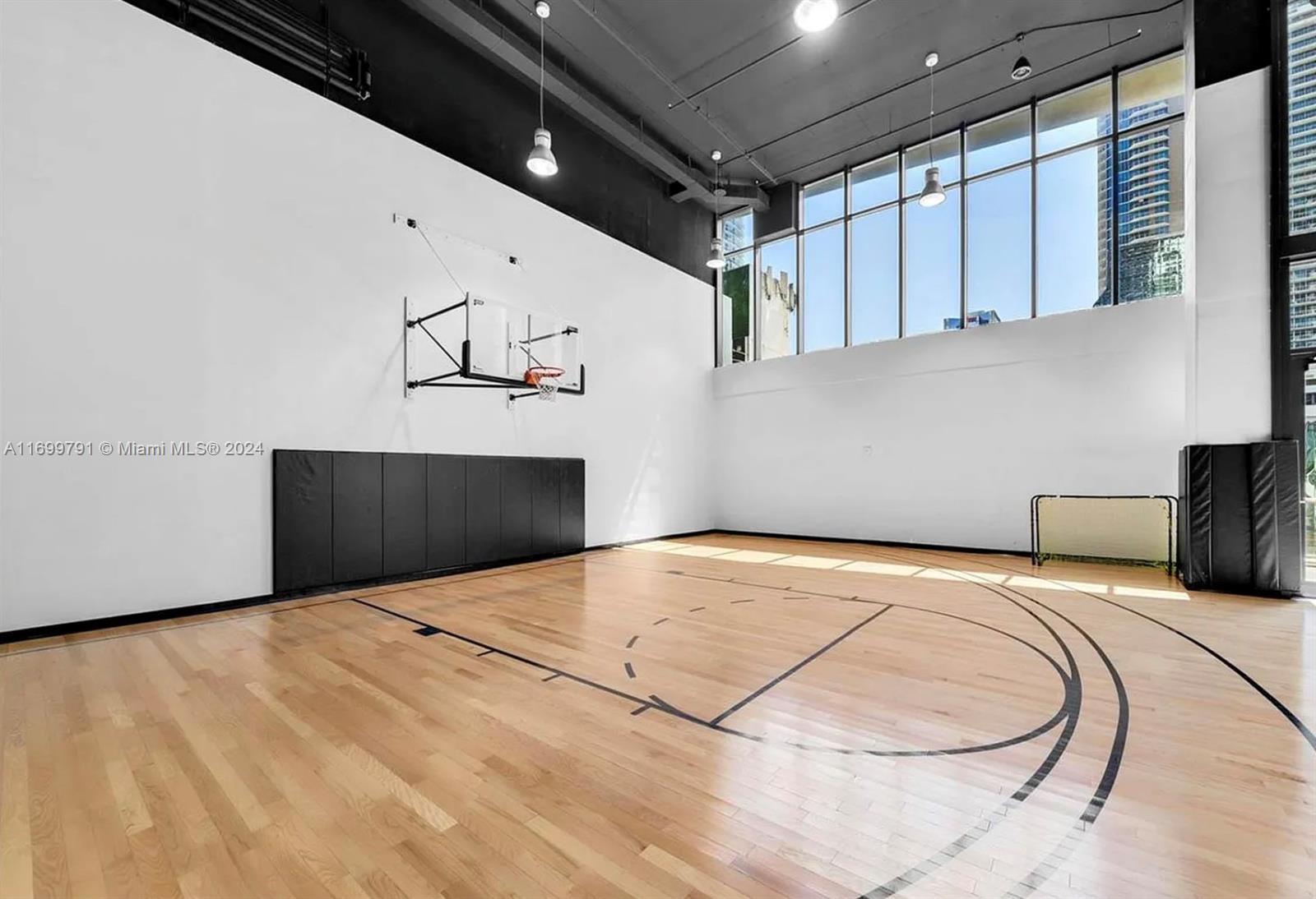 1010 Brickell Ave 4408