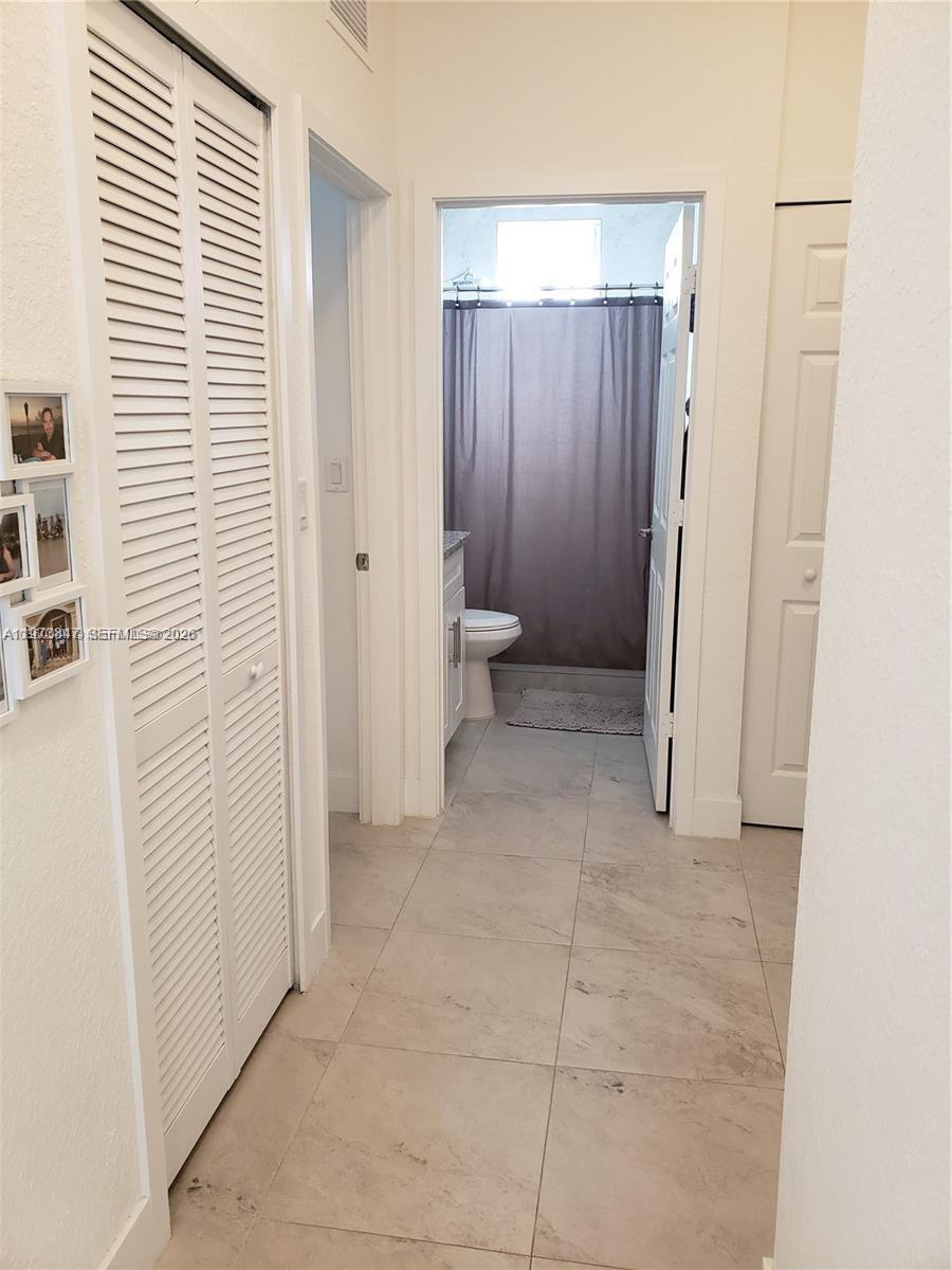 701 NW 127th Pl NULL