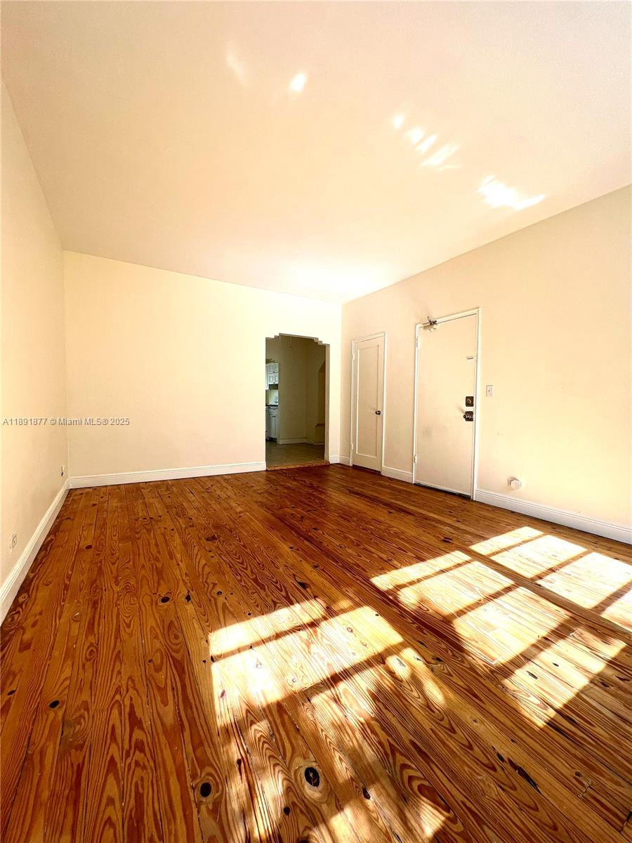 PARK CORNER CONDO - Residential Lease