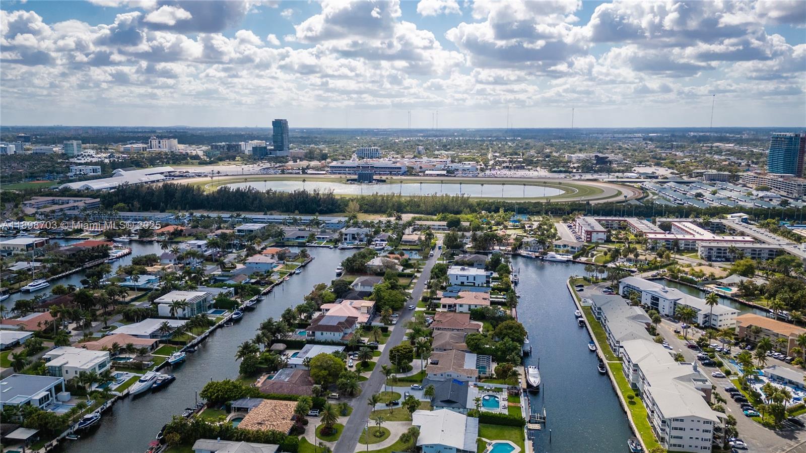 401 Golden Isles Dr 1012