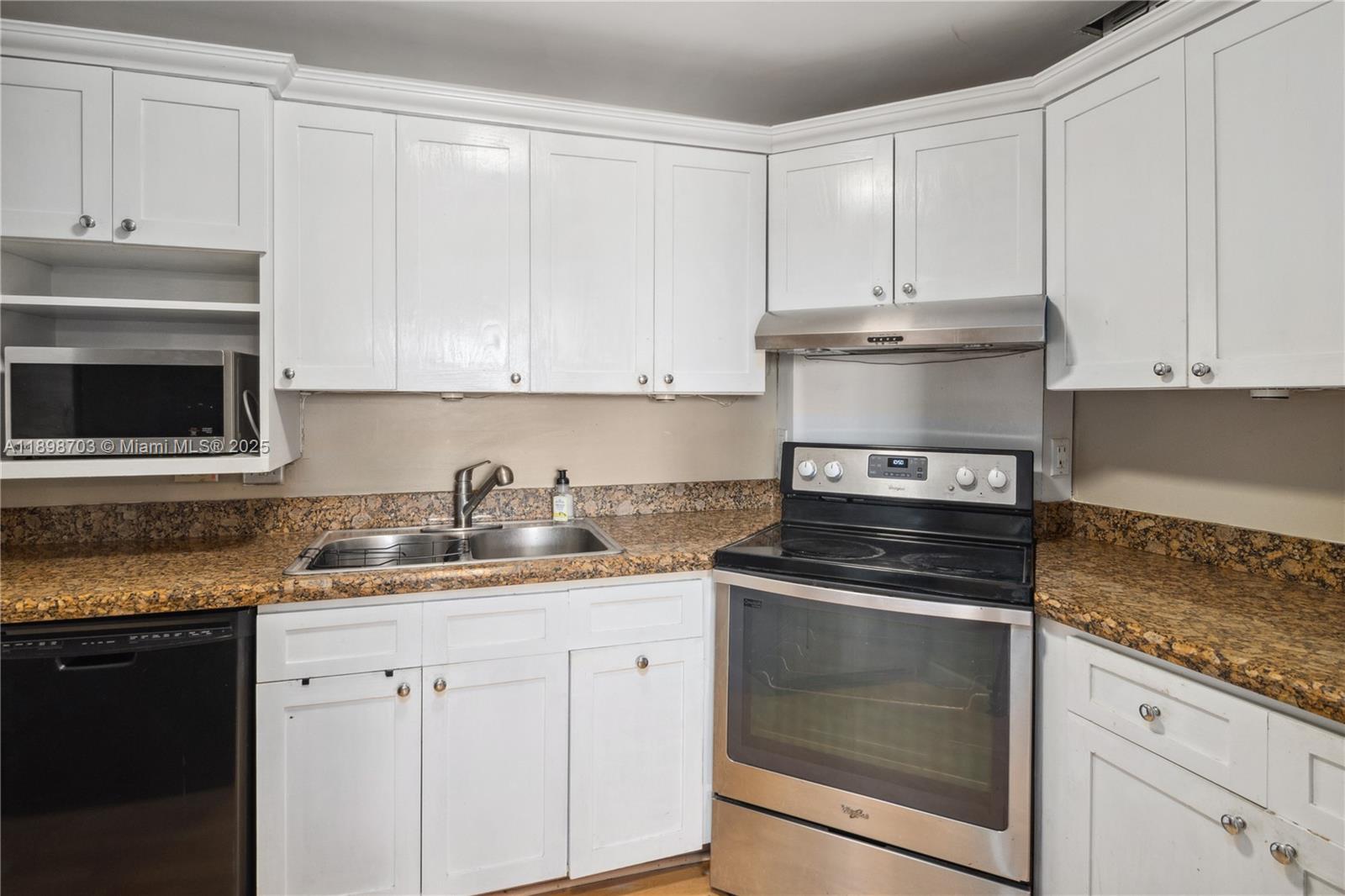 OCEAN VIEW TOWERS CONDO - Residential
