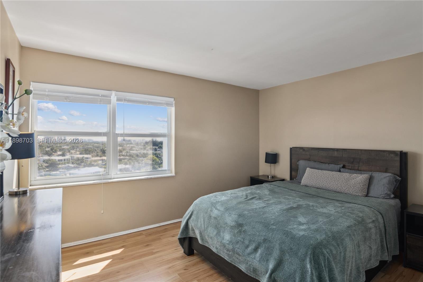 OCEAN VIEW TOWERS CONDO - Residential