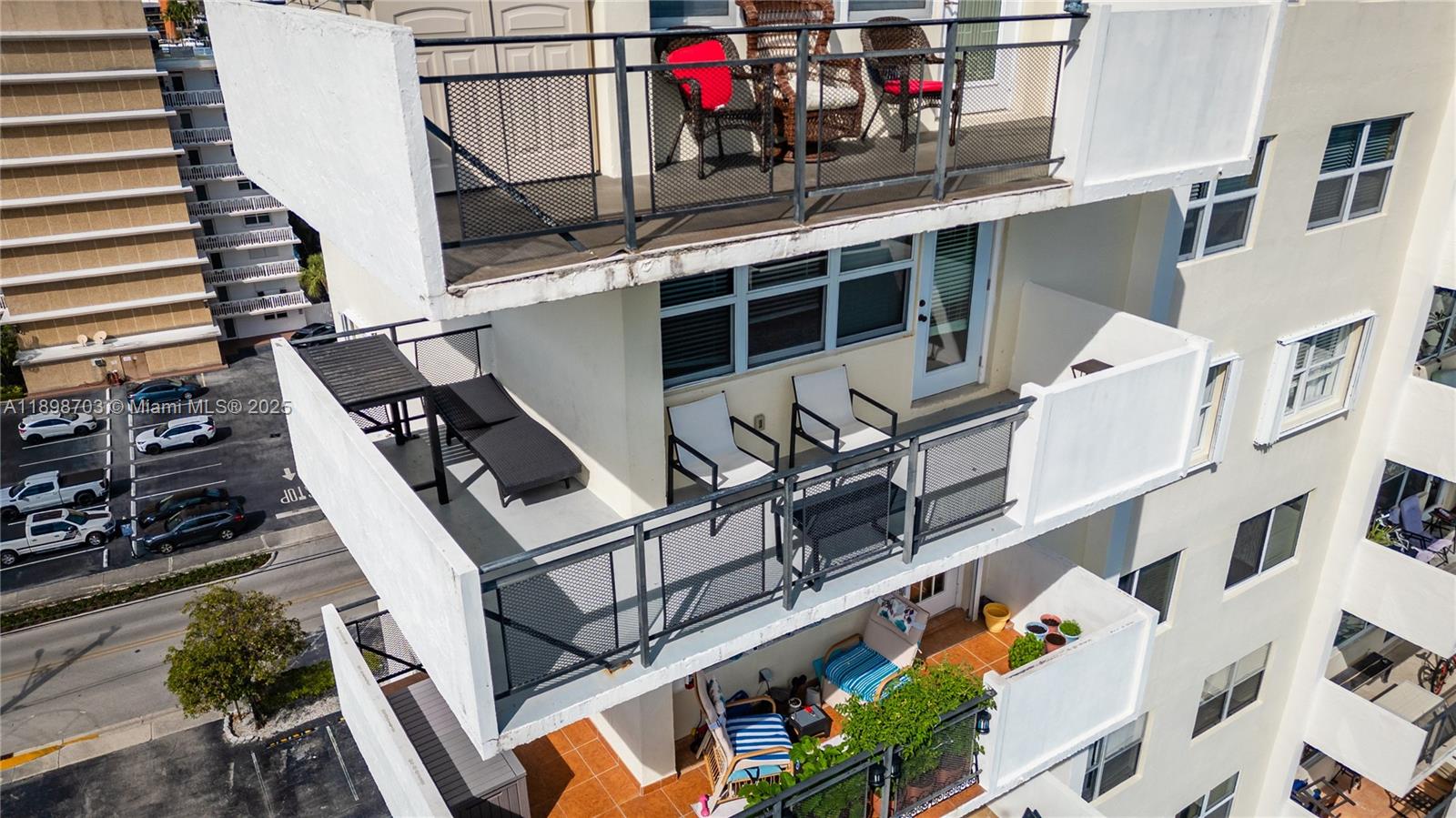 OCEAN VIEW TOWERS CONDO - Residential