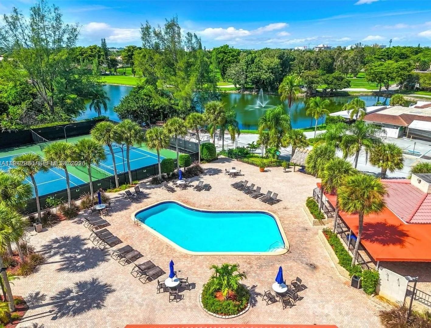 COSTA DEL SOL CONDO E - Residential