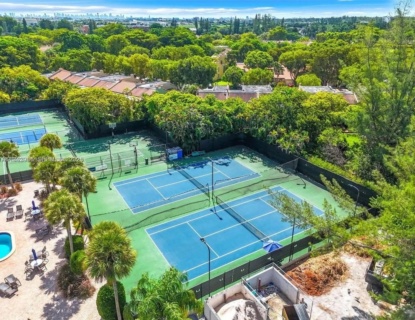 COSTA DEL SOL CONDO E - Residential