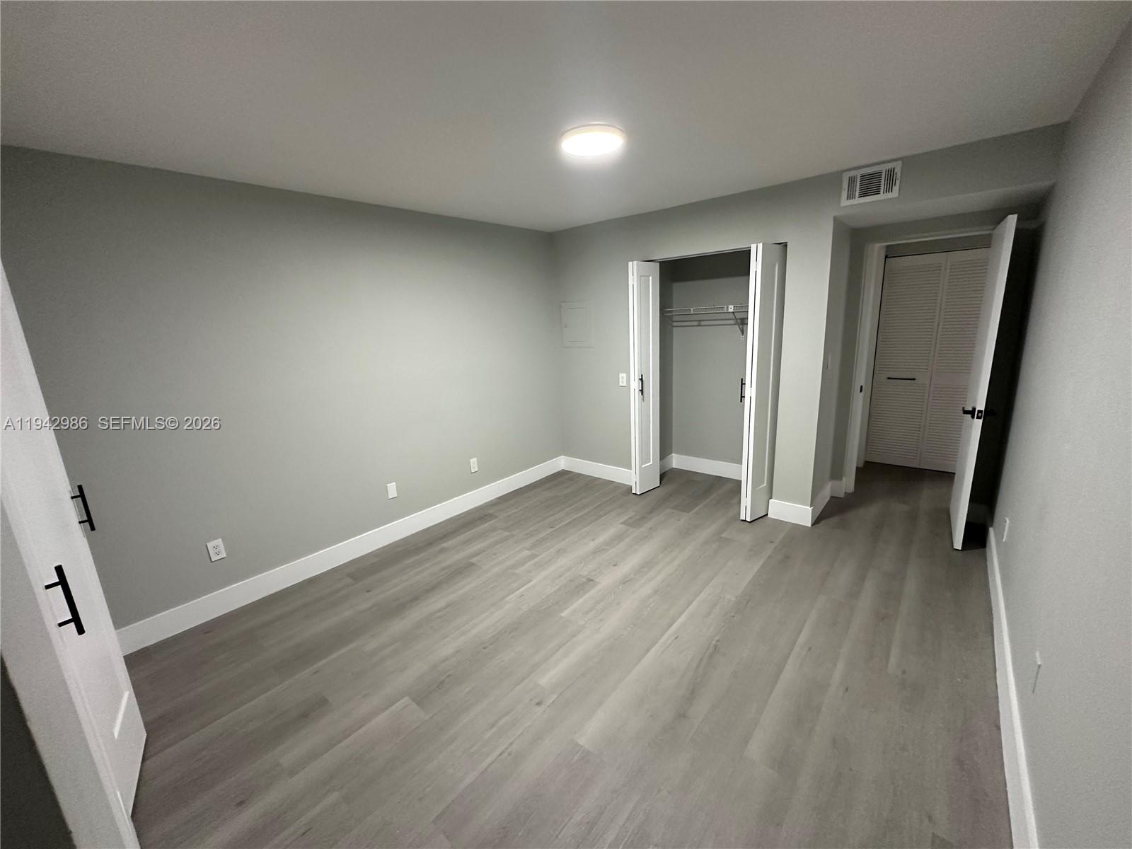 COSTA DEL SOL CONDO E - Residential