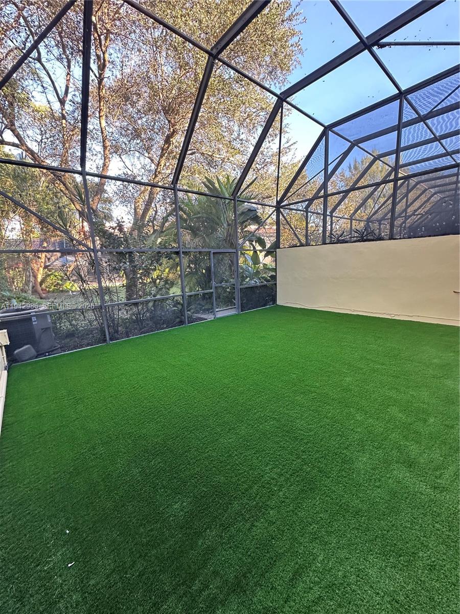 COSTA DEL SOL CONDO E - Residential