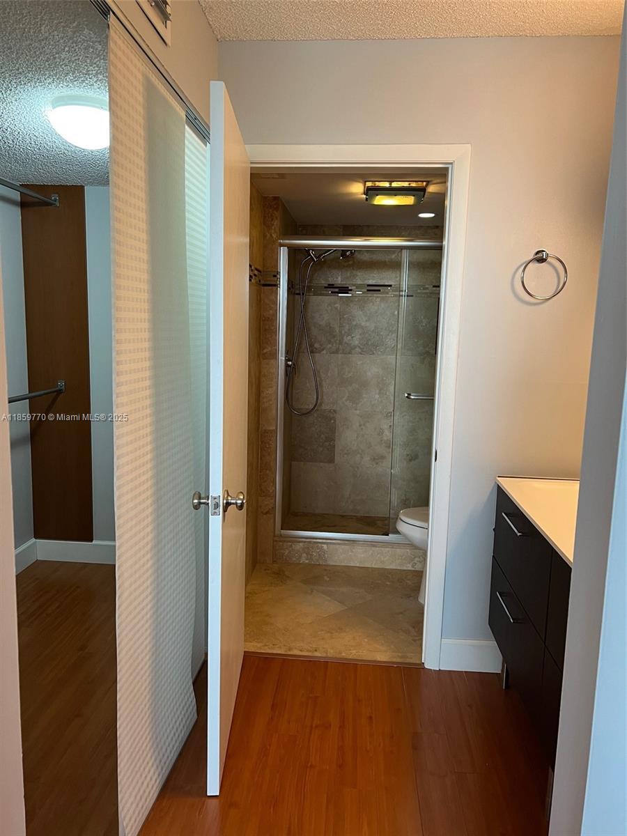 APPLEWOOD VILLAGE II-E CO - Residential