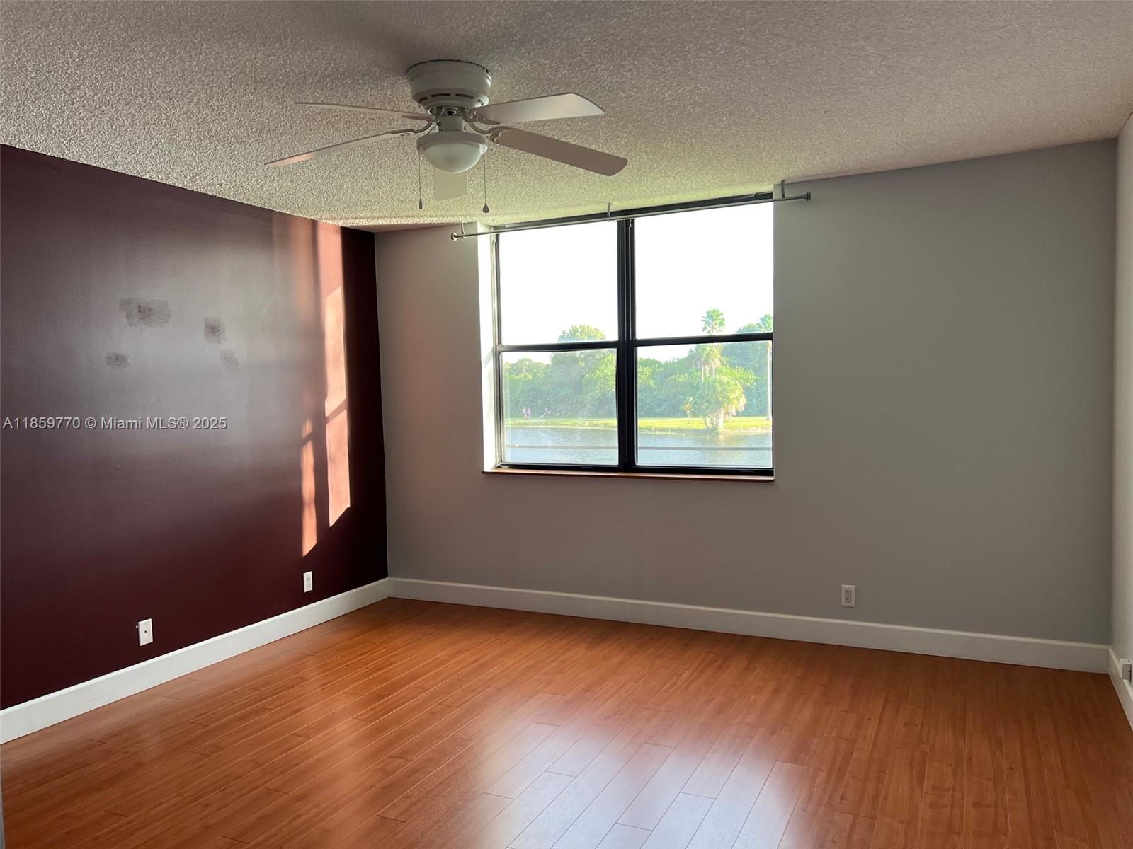 APPLEWOOD VILLAGE II-E CO - Residential