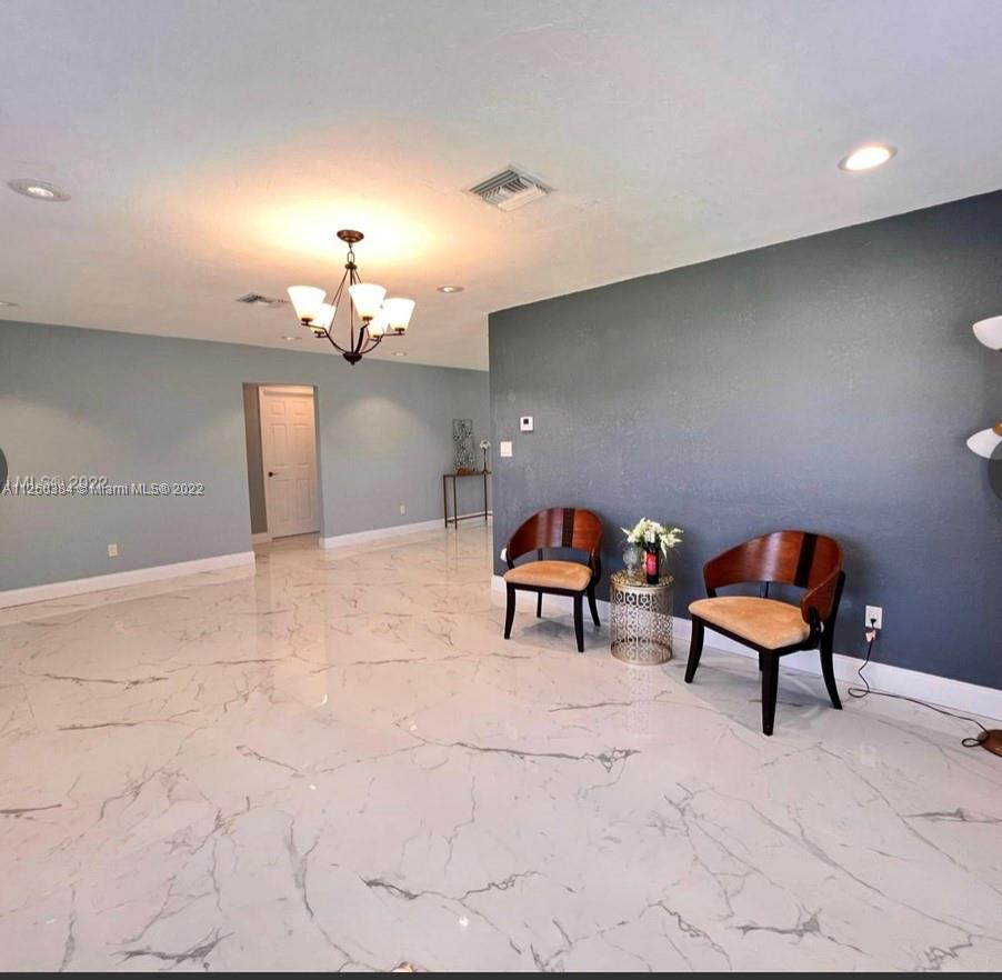 WEST CARVER RANCHES ADD N - Residential Lease