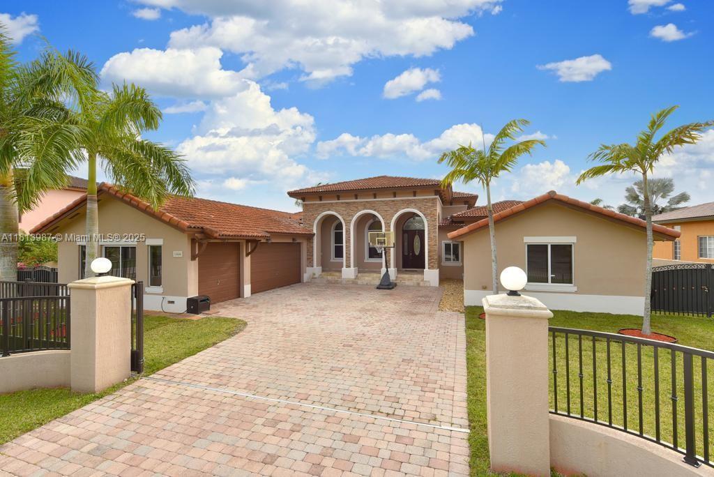 Property for Sale at 19686 Sw 130th Ave Rd, Miami, Broward County, Florida - Bedrooms: 5 
Bathrooms: 4  - $1,395,000