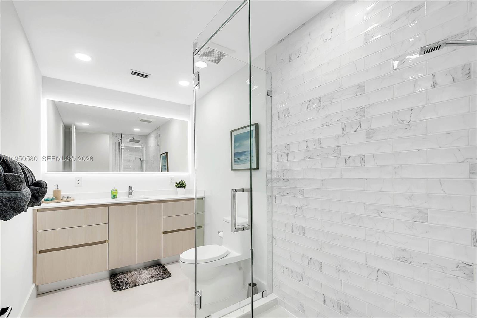 ESPANOLA HEIGHTS - Residential