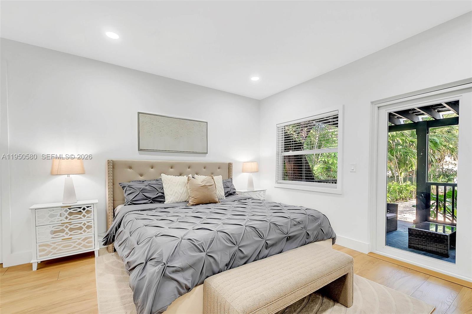 ESPANOLA HEIGHTS - Residential