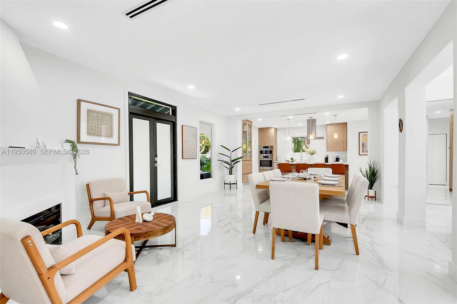 ESPANOLA HEIGHTS - Residential