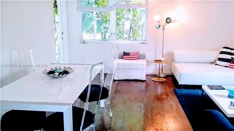 THE MARITIME CONDO - Residential
