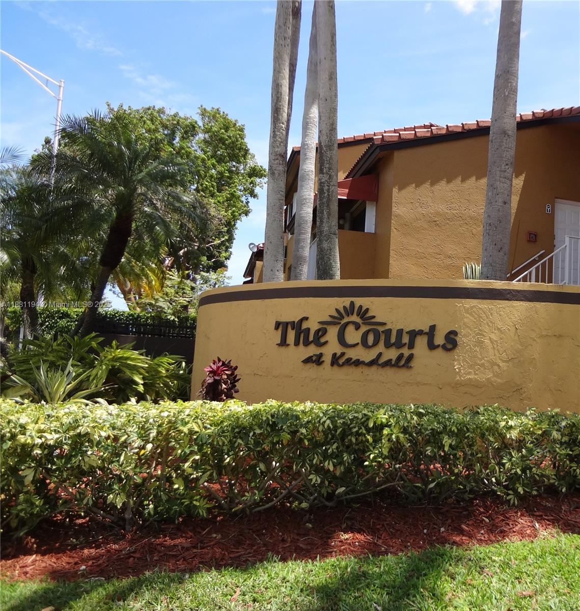 Beautiful 2 bedroom/1 bath Apto. at The Courts at Kendall. Completely remodeled with washer and dryer inside the unit located in an excellent location. Gated community with security patrol. Amenities include pools, tennis courts, kids' playground, gym and clubhouse. Easy access to main highways, shopping centers, hospitals. Unit is on the first floor and has two parking assigned parking spaces. Unit is tenant occupied, allow 24 hours for confirmation. Unit available on November 5th. For faster response, text LA.