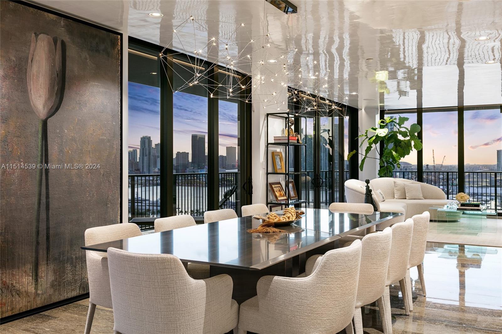 ONE THOUSAND VENETIAN WAY - Residential