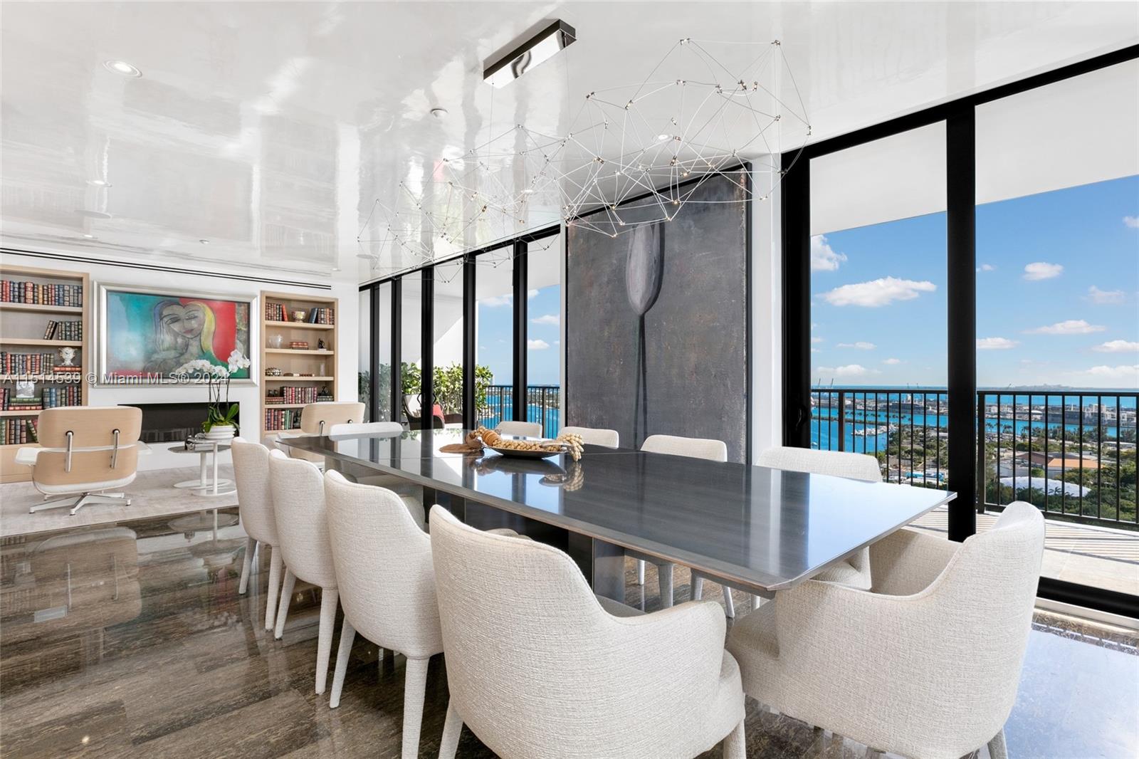 ONE THOUSAND VENETIAN WAY - Residential