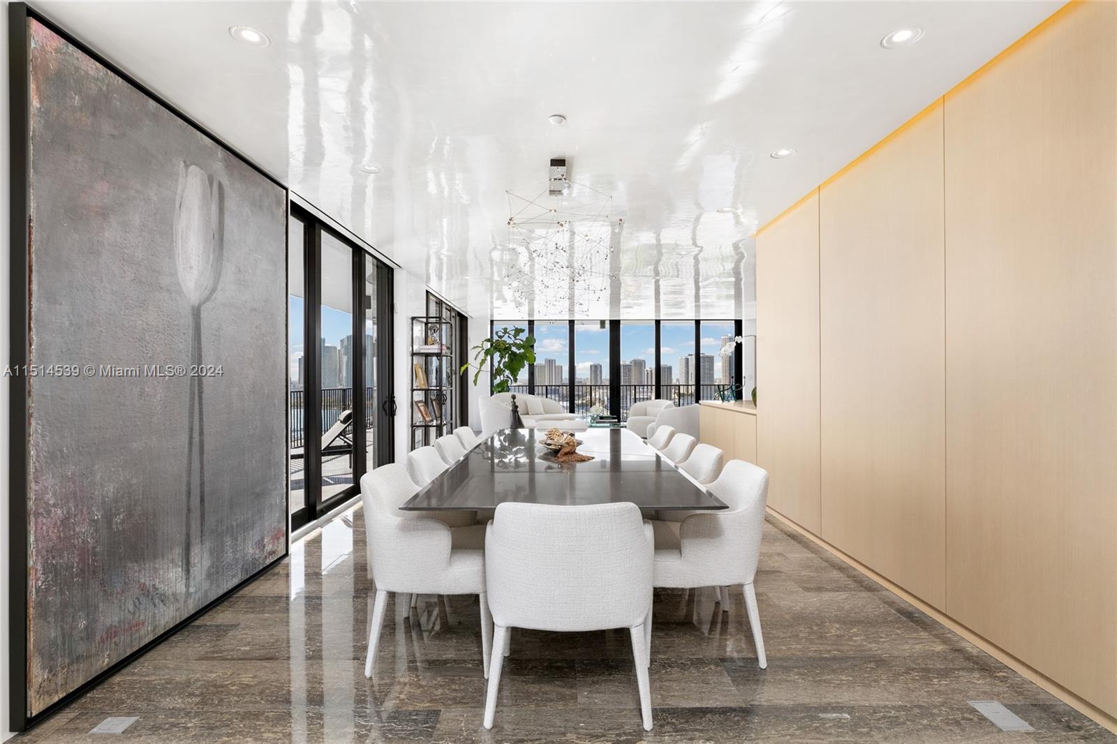 ONE THOUSAND VENETIAN WAY - Residential