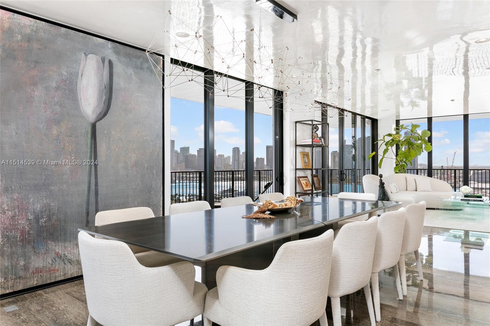 ONE THOUSAND VENETIAN WAY - Residential