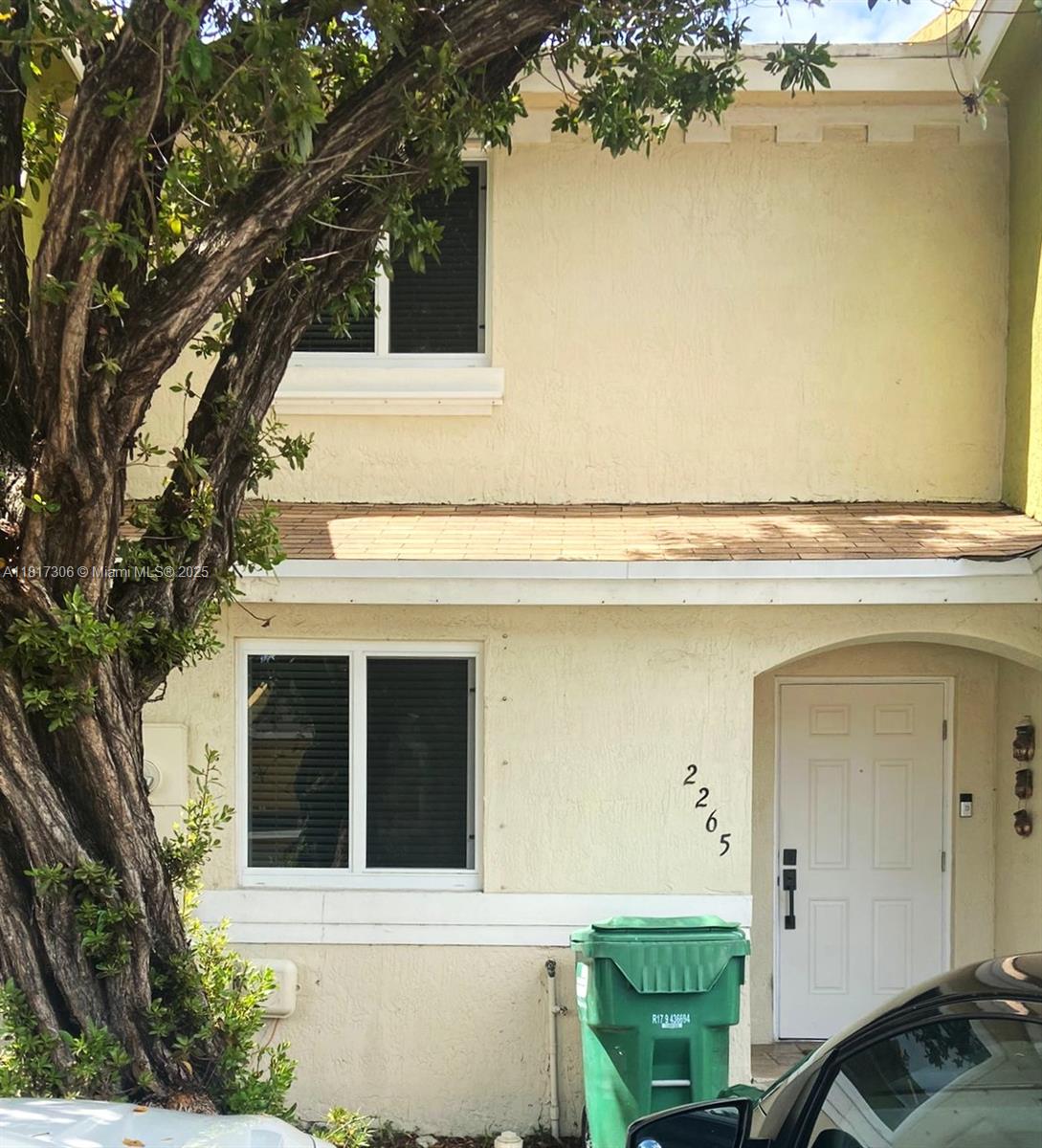 Rental Property at 2265 Nw 136th Ter 2265, Opa-Locka, Miami-Dade County, Florida - Bedrooms: 3 
Bathrooms: 2  - $3,000 MO.