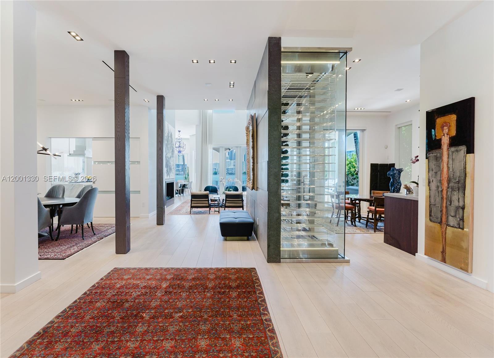 ISLAND ESTATES - Residential