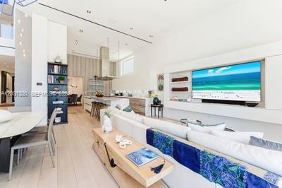 3916 Island Estates Dr