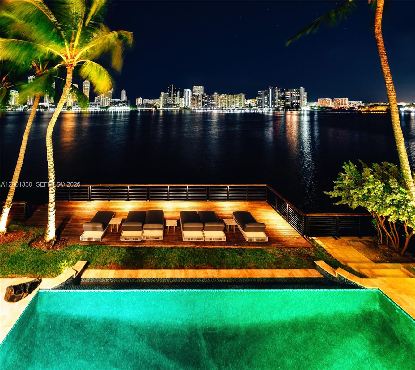 ISLAND ESTATES - Residential