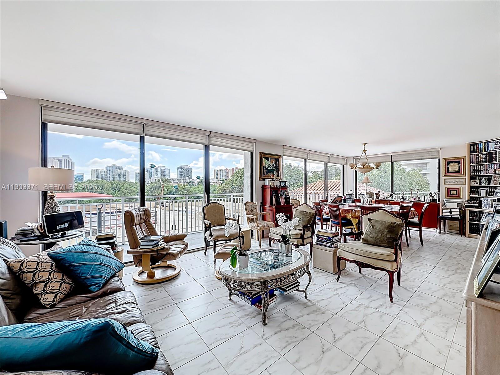 WINSTON TOWERS 600 CONDO - Residential