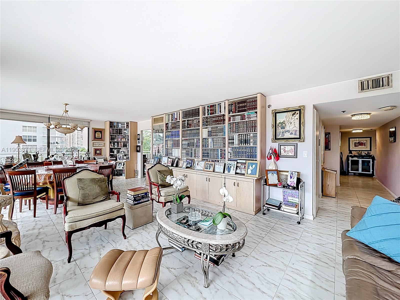 WINSTON TOWERS 600 CONDO - Residential