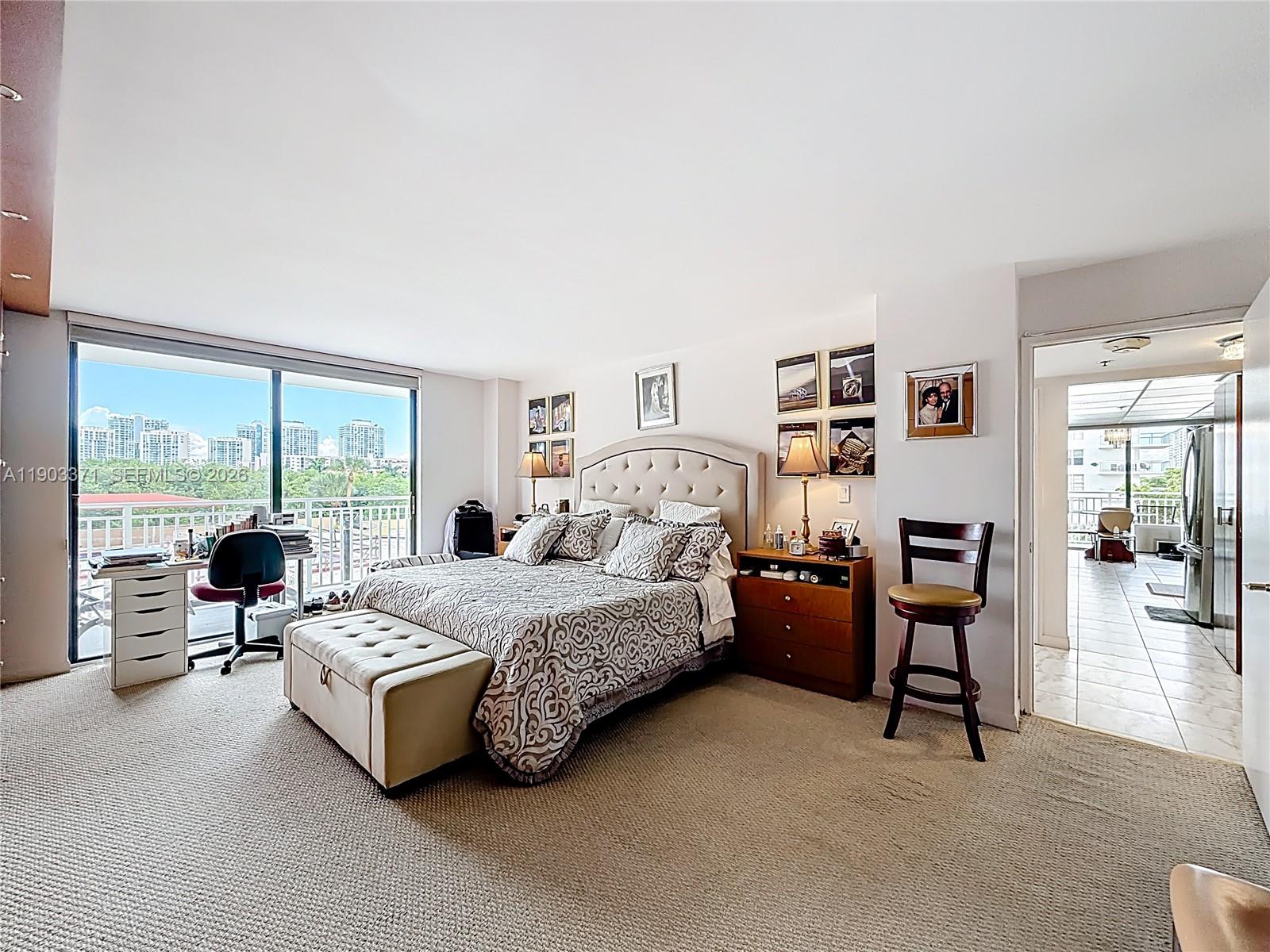 WINSTON TOWERS 600 CONDO - Residential