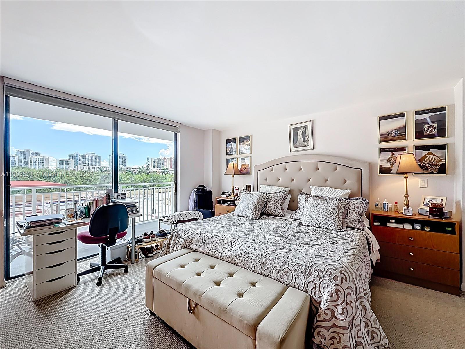 WINSTON TOWERS 600 CONDO - Residential