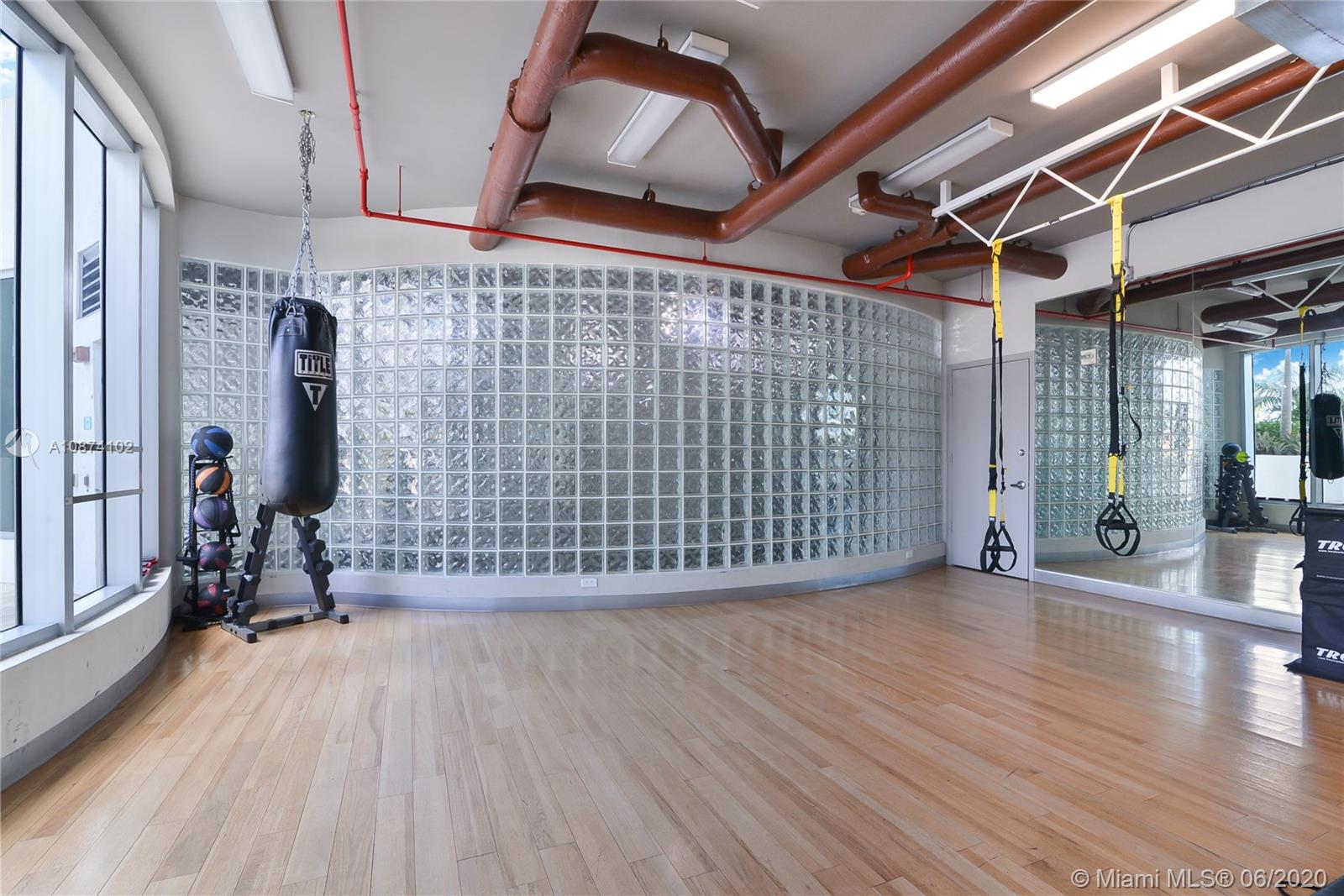 UPTOWN MARINA LOFTS CONDO - Residential