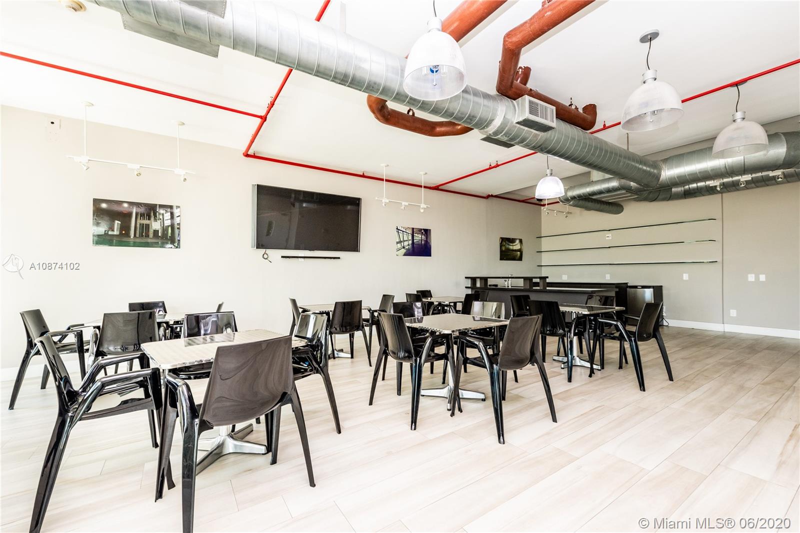UPTOWN MARINA LOFTS CONDO - Residential