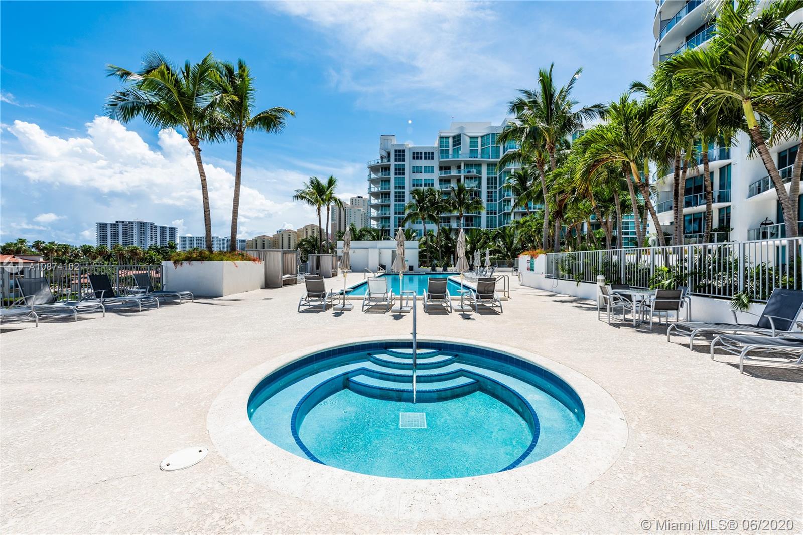 UPTOWN MARINA LOFTS CONDO - Residential
